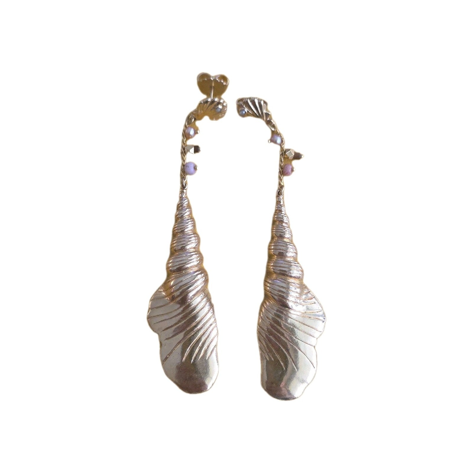 GORGEOUS RAREST VINTAGE GAS BIJOUX YELLOW GOLD PLATED SHELL EARRINGS