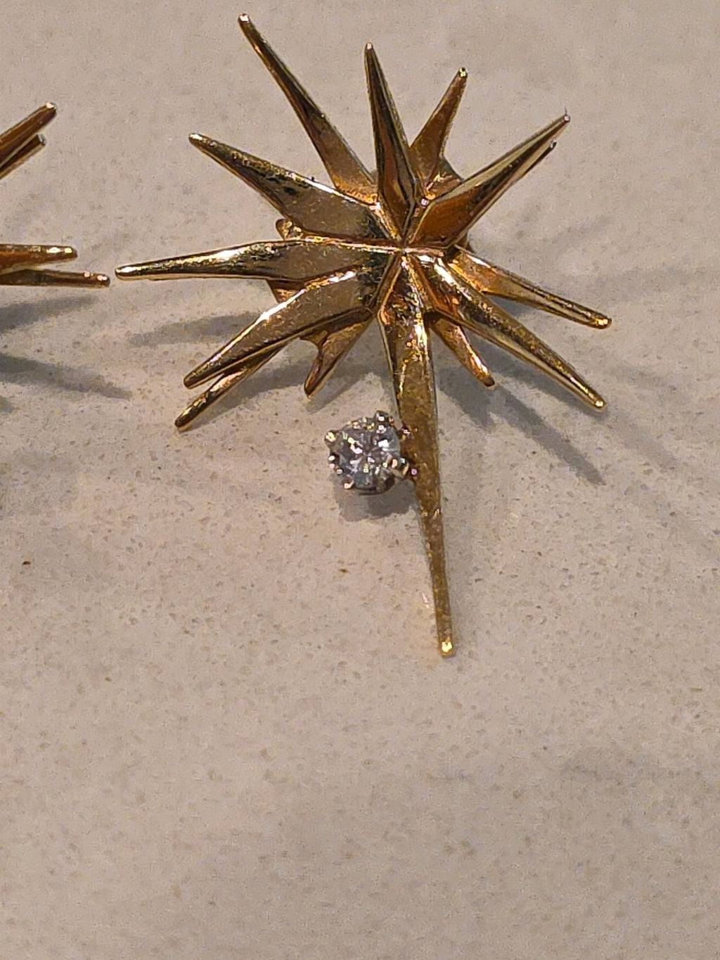 Midcentury 18k Yellow Gold Diamond Supernova Starburst Diamond Earrings