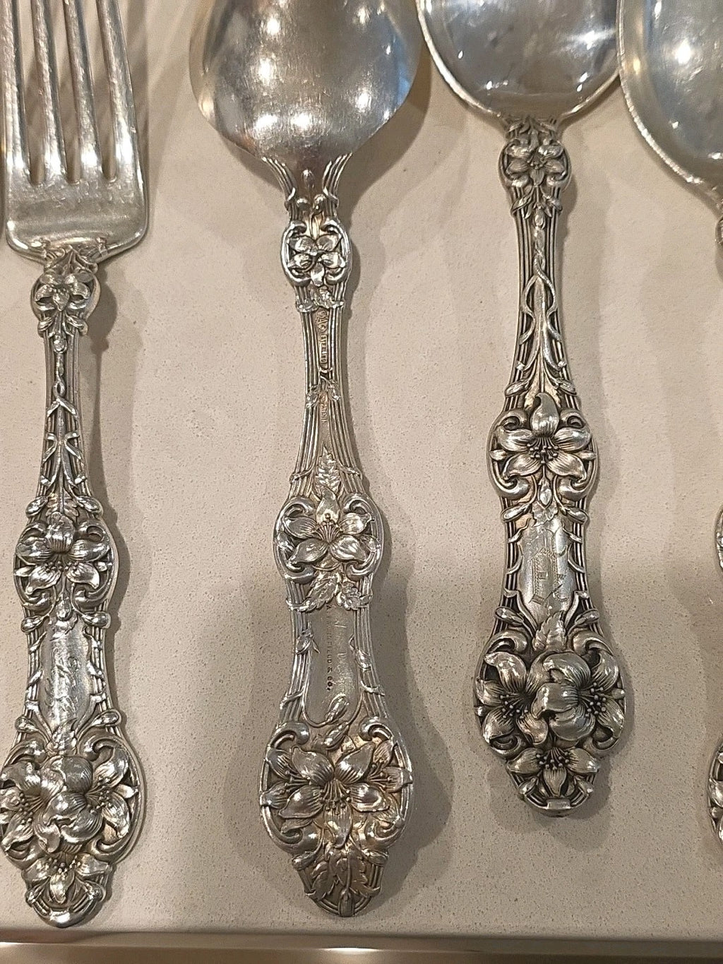 Old Orange Blossom by Alvin Sterling Silver Flatware Set Service 40 pcs