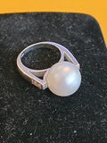 750 White 18k Gold Huge South Sea Pearl With Diamonds