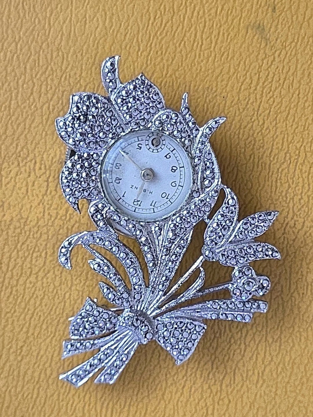 VINTAGE H. BERZ JEWELED FLOWERS WATCH PIN WATCH PENDANT