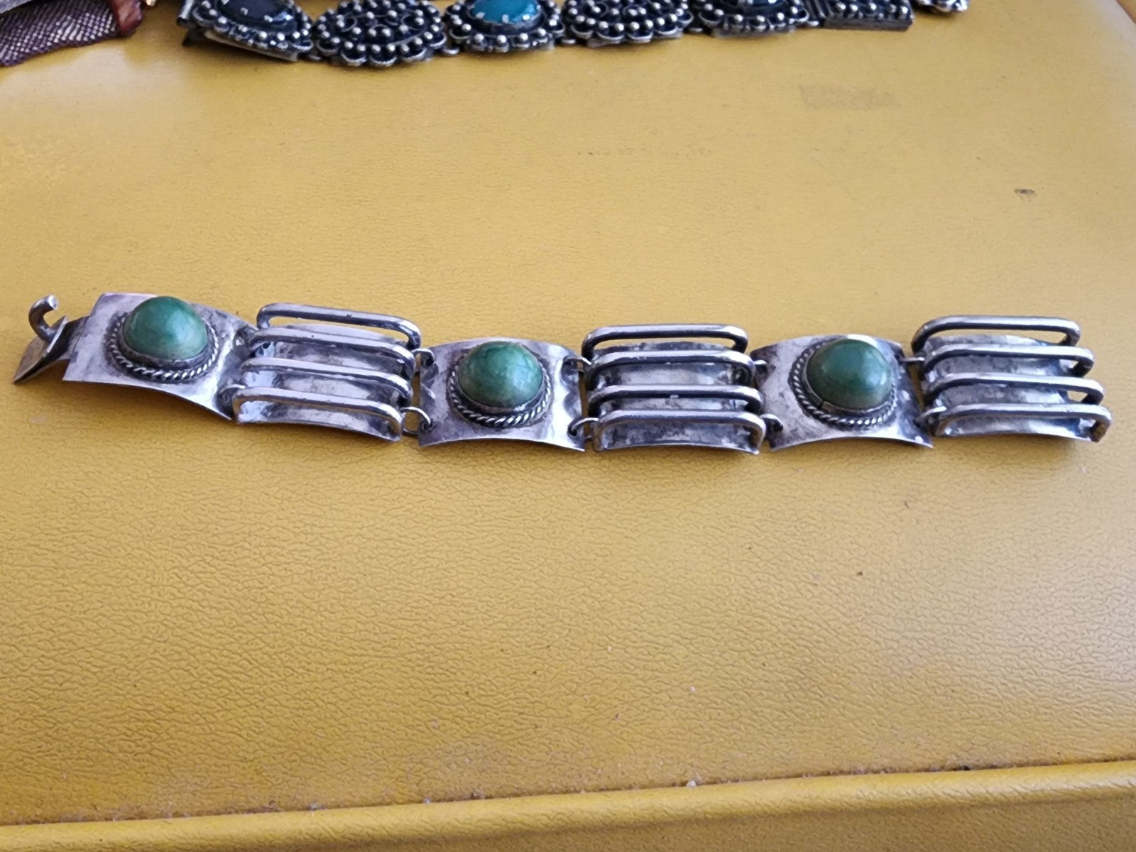 OLD MEXICO MEXICAN MODERN MODERNIST STERLING SILVER GREEN STONE BRACELET 7"