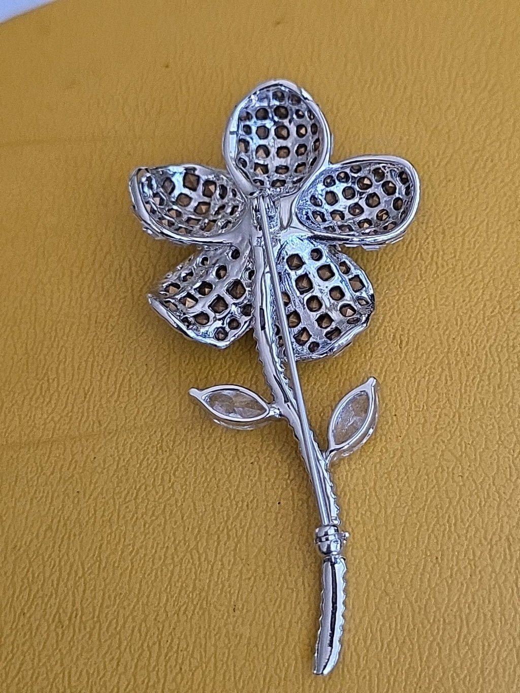 Vintage Flower Brooch Pin in Sterling with Rhinestones