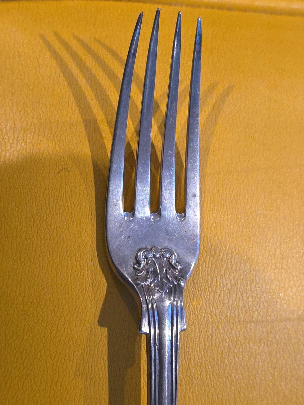 Fiddle Thread & Shell by William Eaton Sterling Silver Dinner Fork 8 1/8"