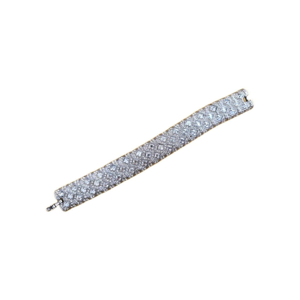 SILVER TRILLION CUT CRYSTAL Clear CRYSTALS TENNIS BRACELET  7/4”