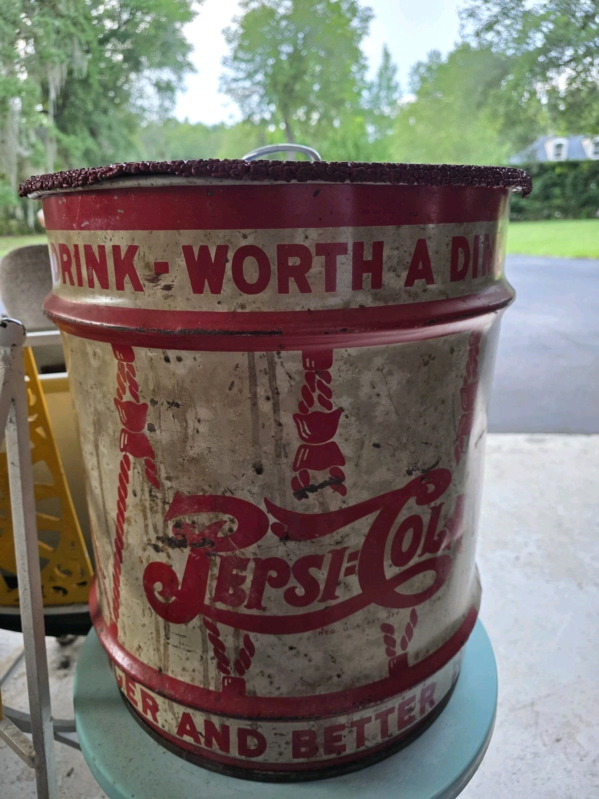 Antique 1940s Pepsi Cola Double Dot  Metal Syrup Drum w/ Lid