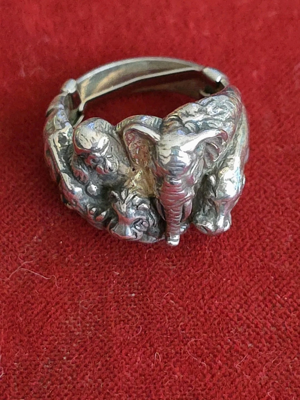 KABANA ANIMAL RING STERLING SILVER SIZE 6.25