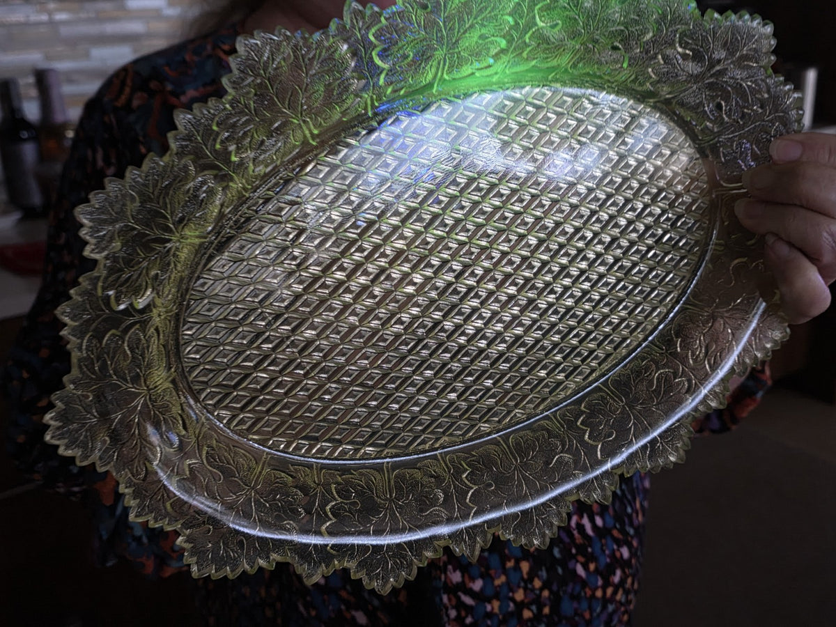 1880s Vaseline EAPG Gillinder & Son Maple Leaf Serving Plate Oval