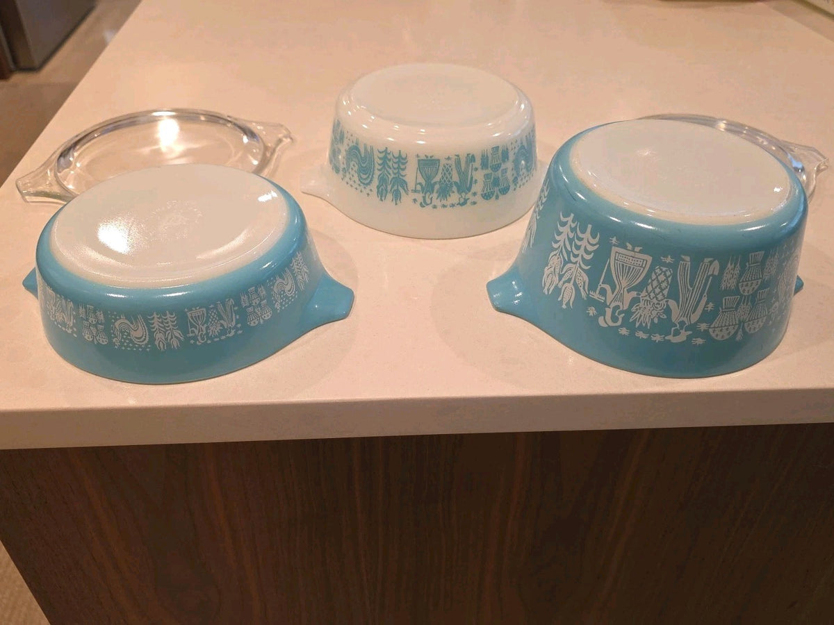 Vntg Pyrex Amish Butterprint Turquoise #471 472 473  3 Piece Casserole 2 Lids