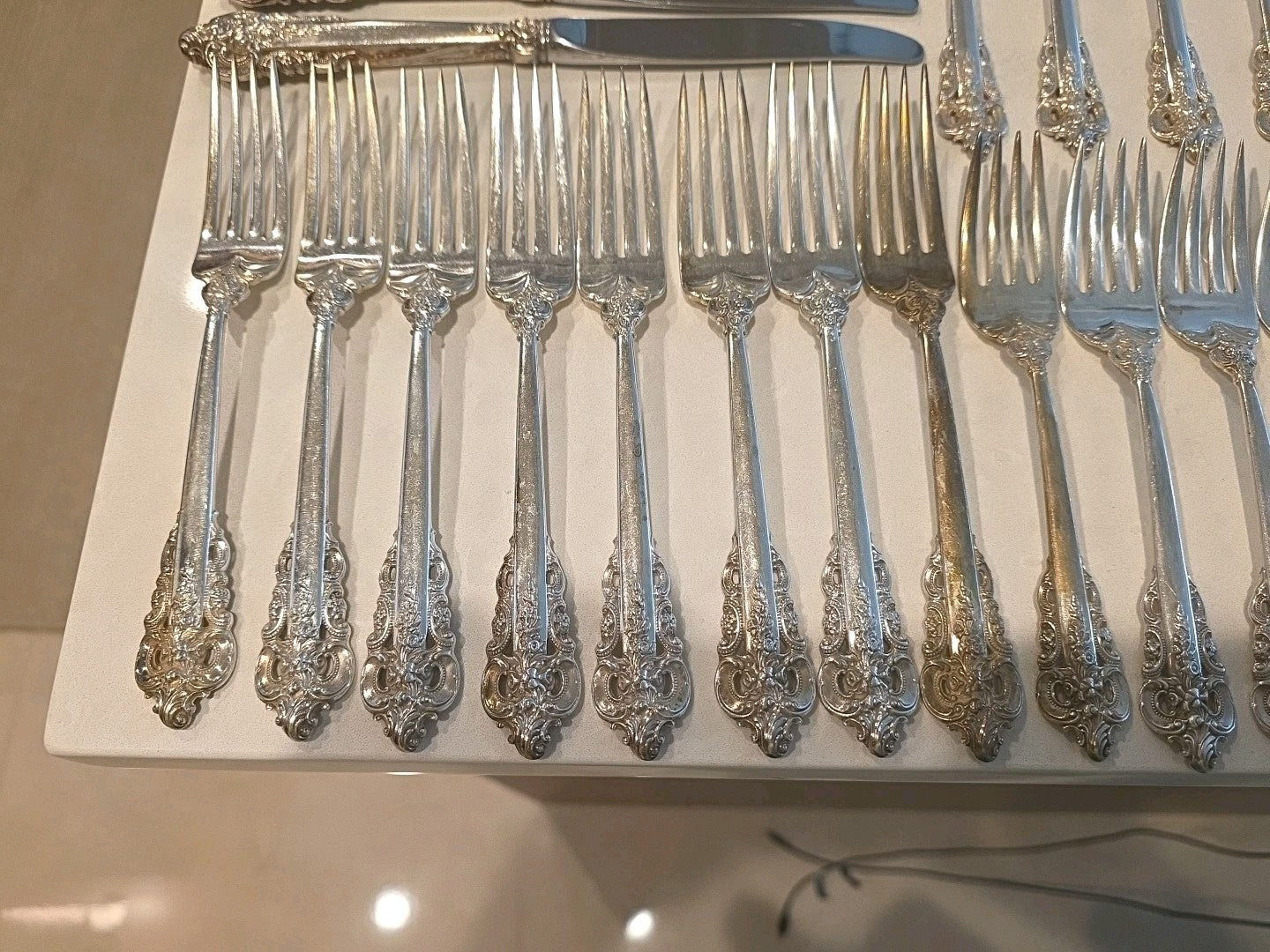 40 PC Place Wallace GRANDE BAROQUE STERLING SILVER