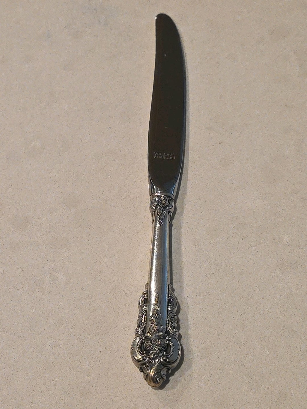 7 7/8"  YOUTH CHILD KNIFE WALLACE GRANDE BAROQUE STERLING SILVER