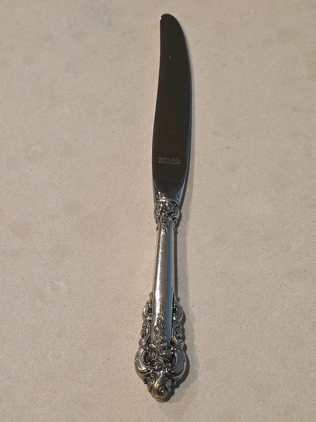 7 7/8"  YOUTH CHILD KNIFE WALLACE GRANDE BAROQUE STERLING SILVER
