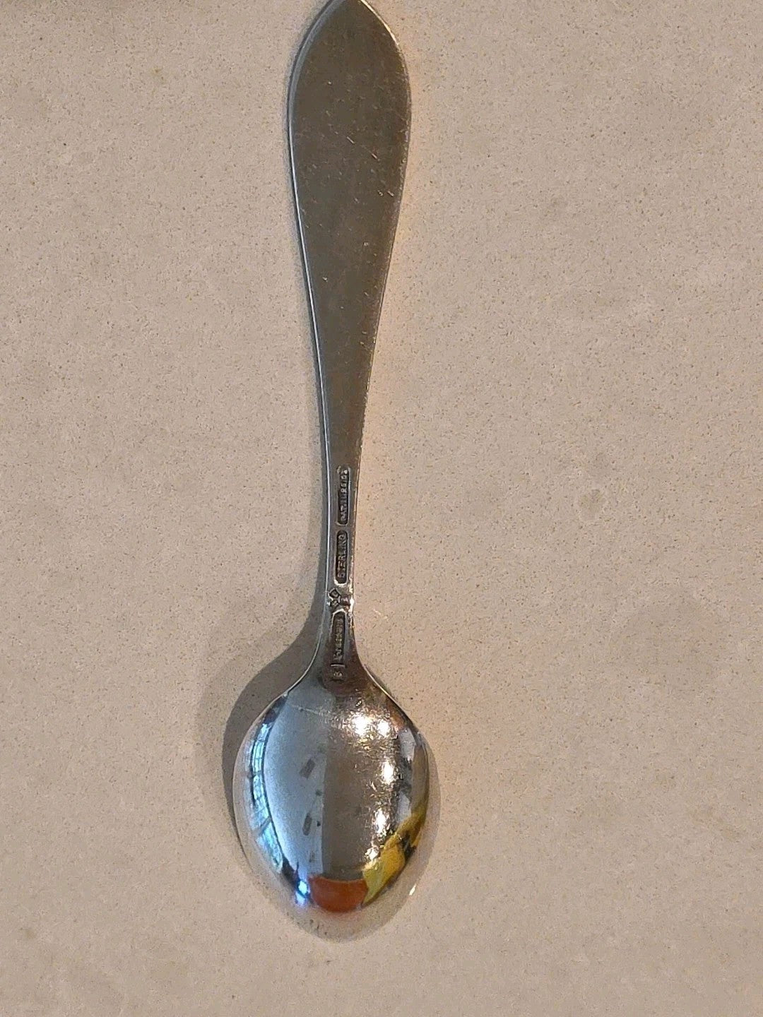 LUNT Mount Vernon Pattern Sterling Silver Spoon With Back Monogram