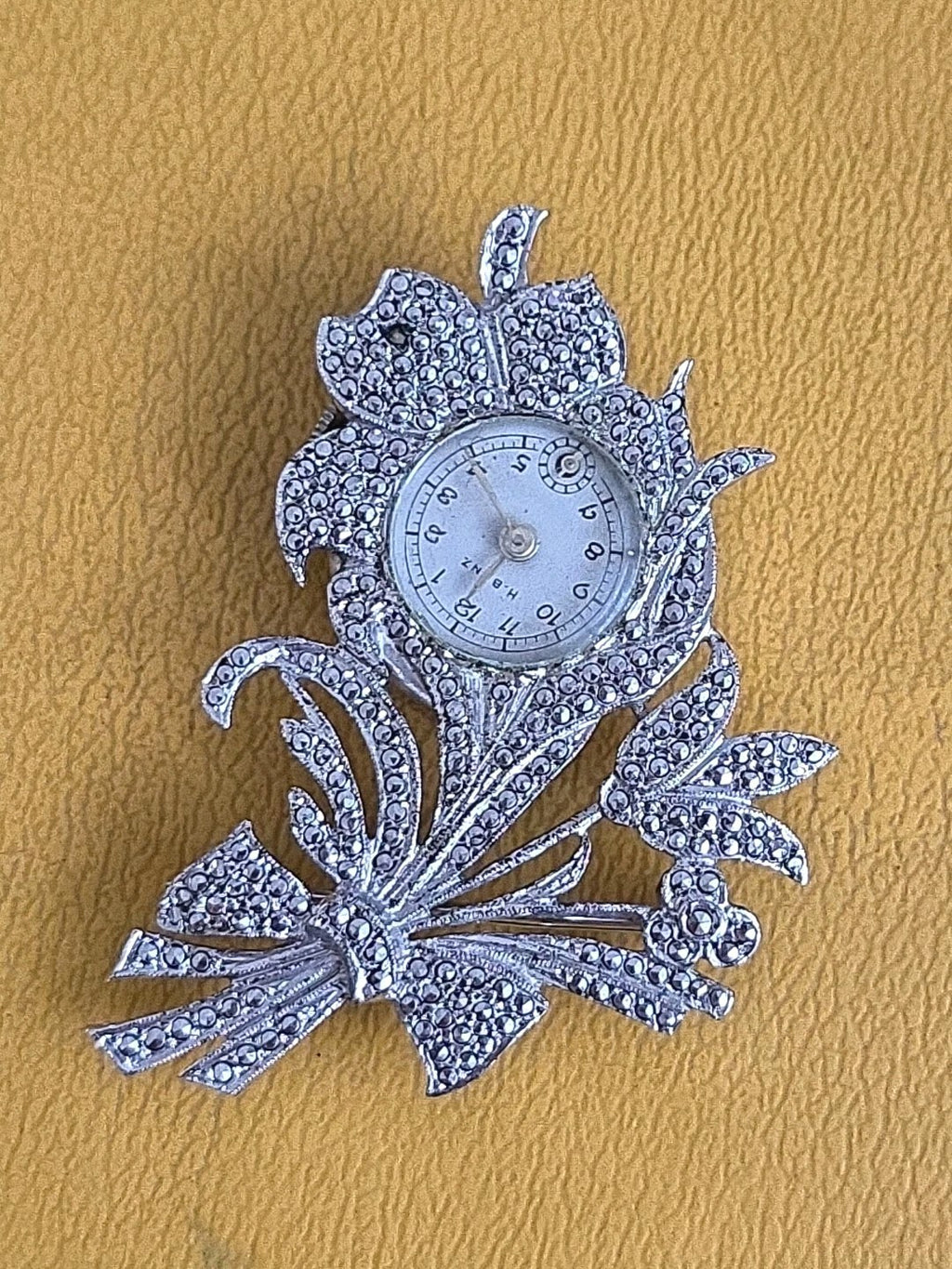 VINTAGE H. BERZ JEWELED FLOWERS WATCH PIN WATCH PENDANT