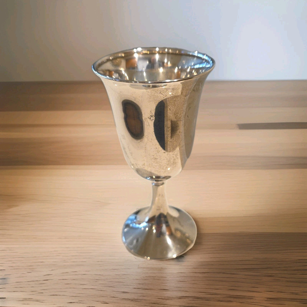 112g National Silver Co. Sterling Water Goblet 6 3/4" Stamped "N.S. Co"
