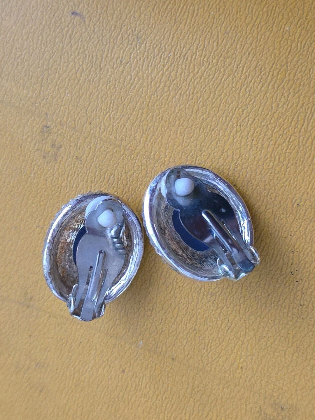 Vintage Blue Cat's Eye Clip On Earrings