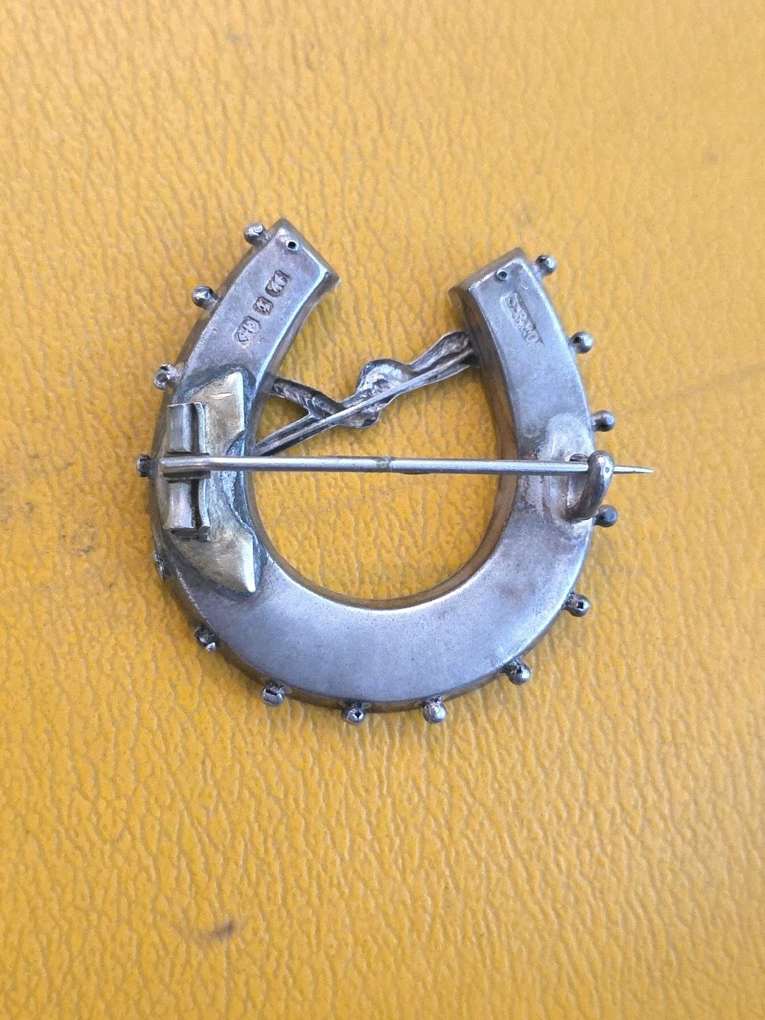 Antique Victorian Sterling Silver English Horseshoe Brooch w/Crop