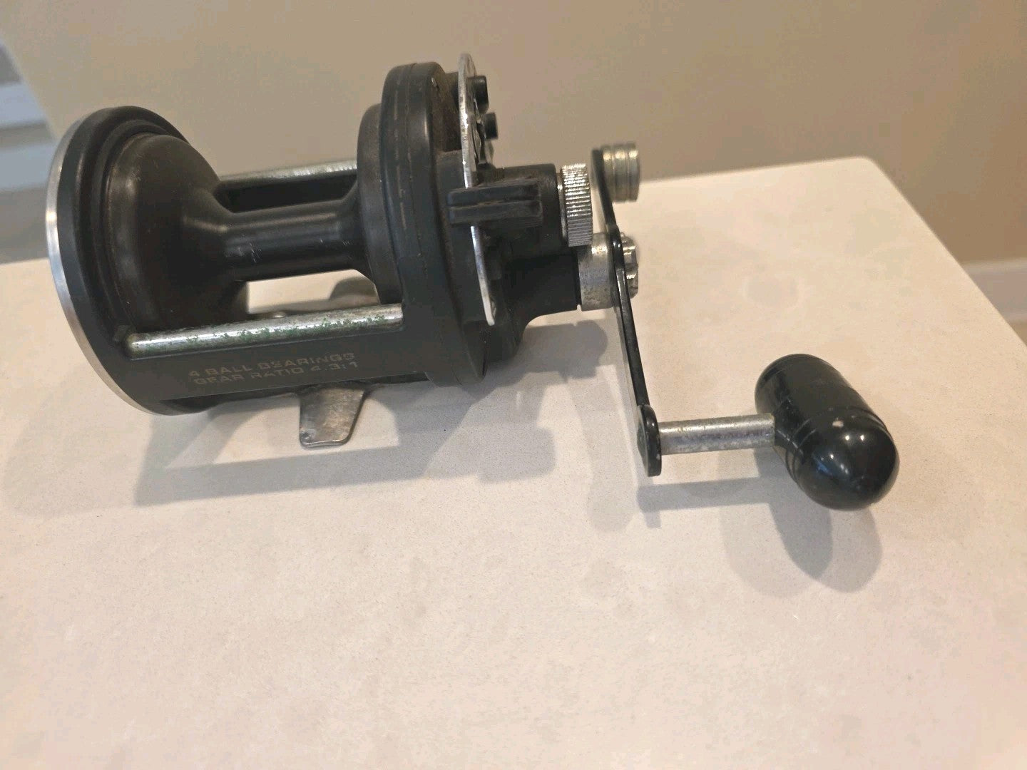 Vintage Penn 25 GLS Lever Drag Senator Fishing Reel