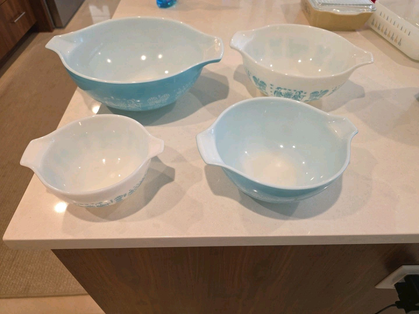 1959 Pyrex Tourquoise Amish Butterprint Set of 4 Cinderella Mixing Bowls Vintage