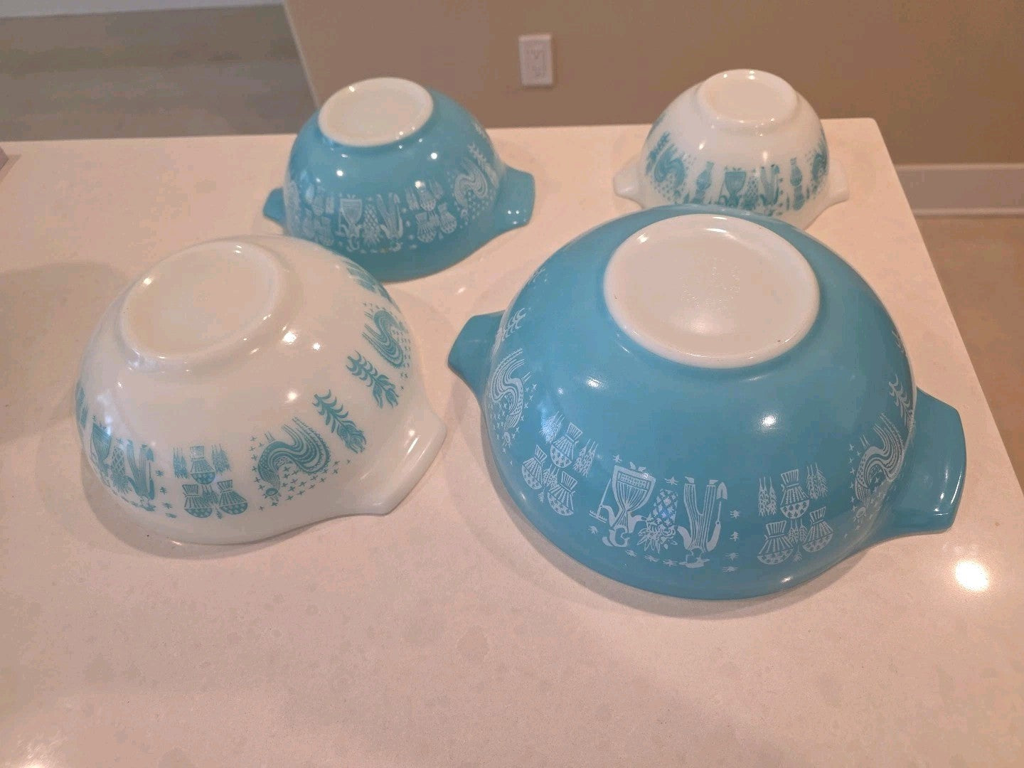 1959 Pyrex Tourquoise Amish Butterprint Set of 4 Cinderella Mixing Bowls Vintage