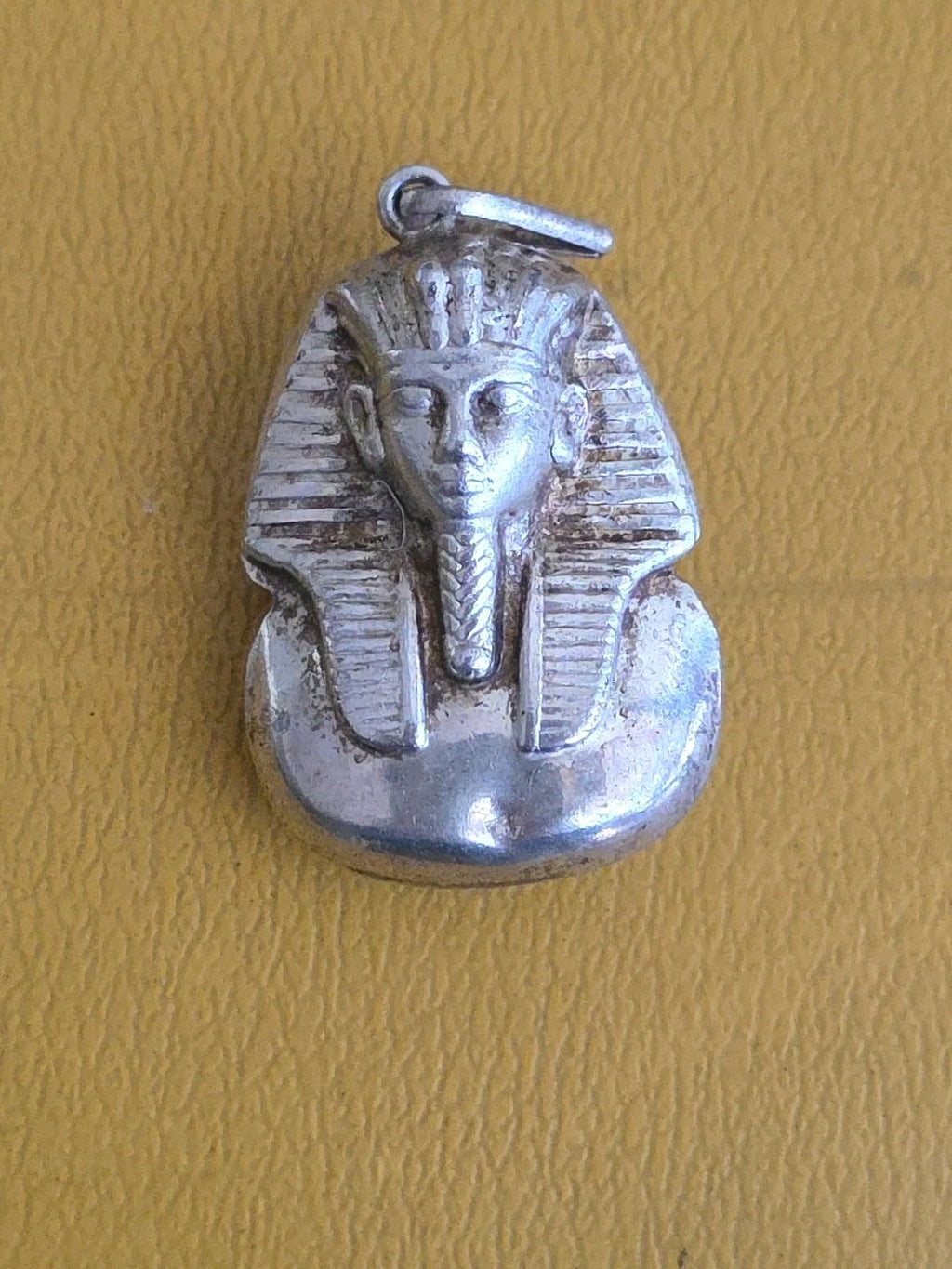 Gorgeous Egyptian Sterling Silver Mask of King Tut Detailed work Pendant