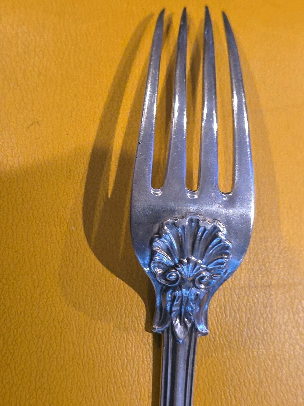 Fiddle Thread & Shell by William Eaton Sterling Silver Dinner Fork 8 1/8"