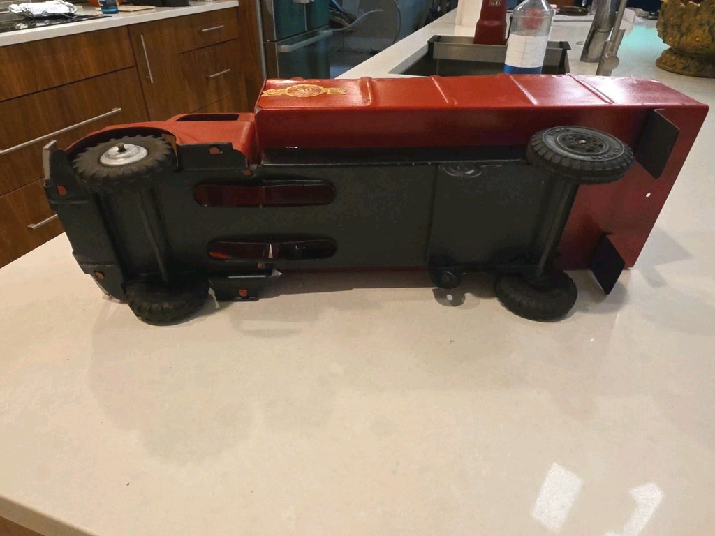 Vintage Marx Lazy Day Farms Pressed Steel Truck 18.5"