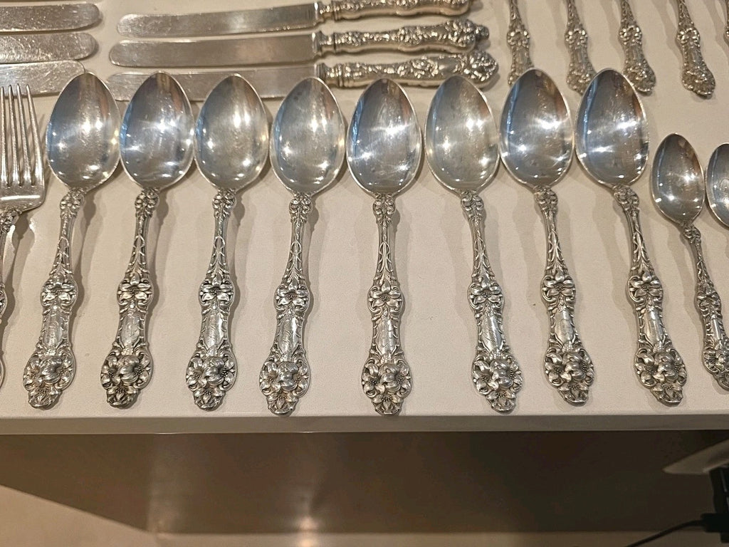 Old Orange Blossom by Alvin Sterling Silver Flatware Set Service 40 pcs