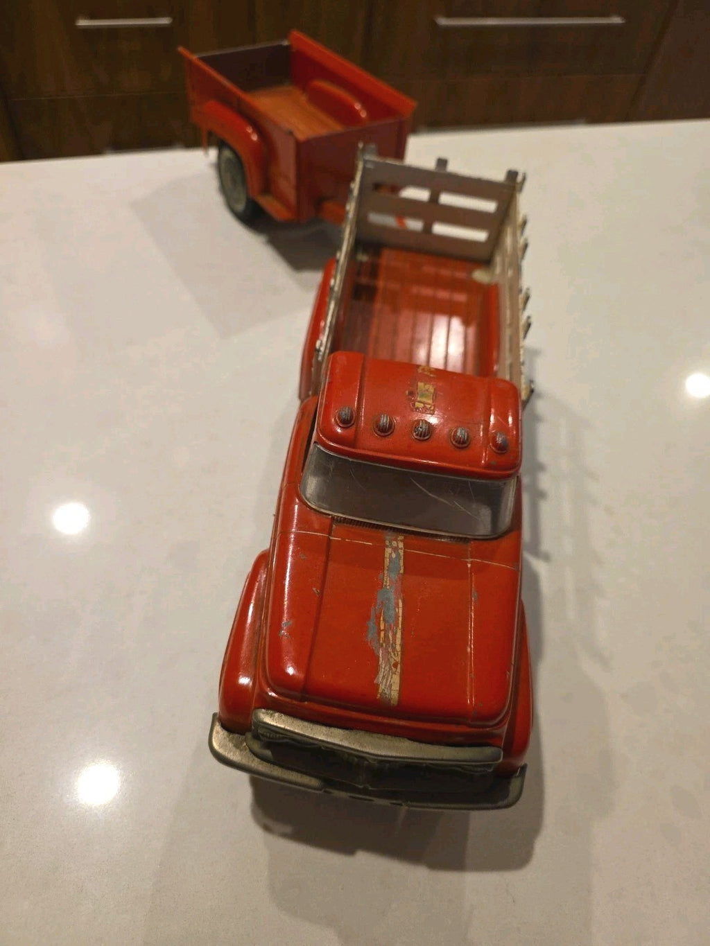 Vtg 1950's HUBLEY Pressed Steel Stake Bed Pick Up Truck and Trailer Good Shape!!