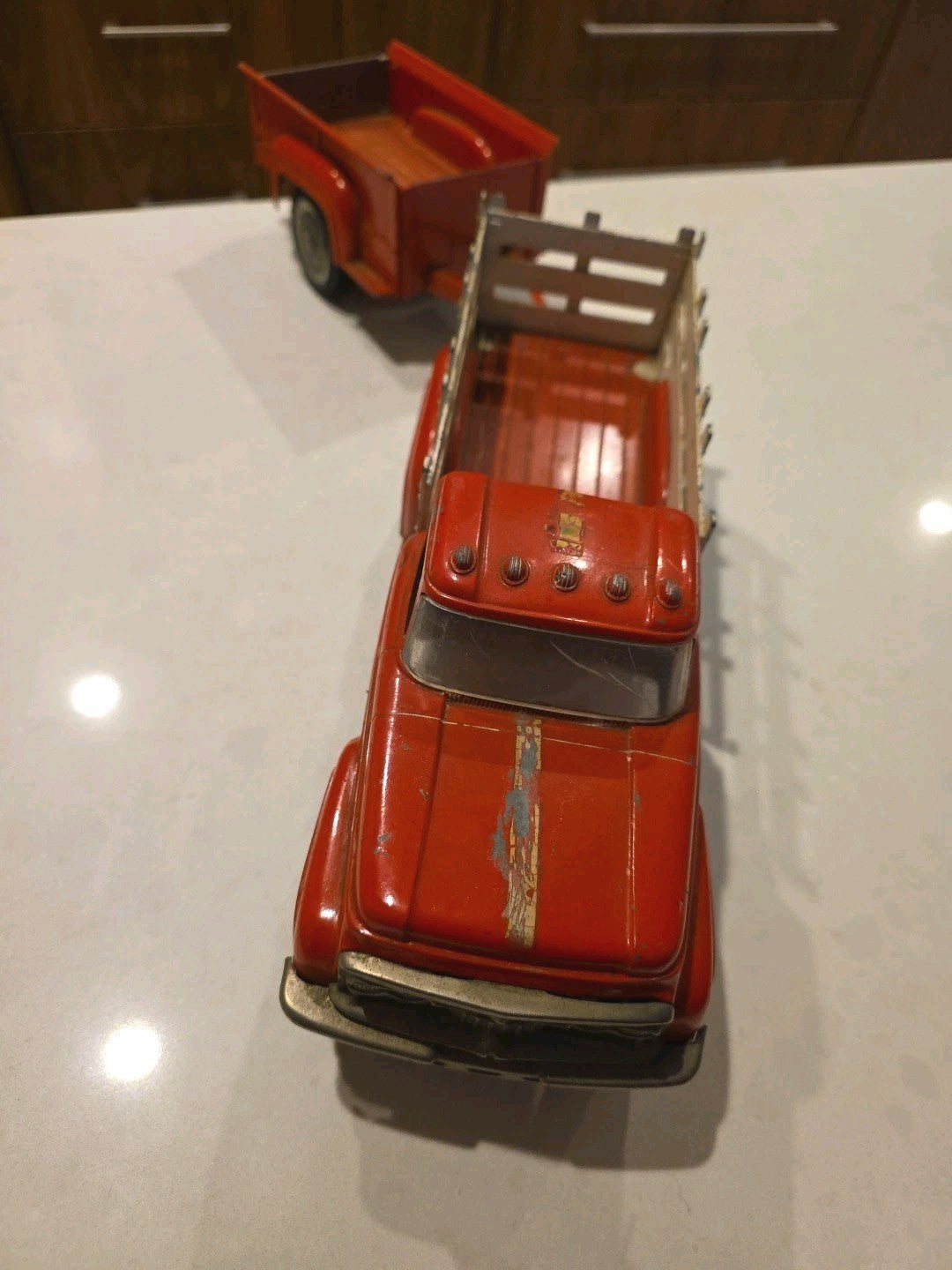 Vtg 1950's HUBLEY Pressed Steel Stake Bed Pick Up Truck and Trailer Good Shape!!