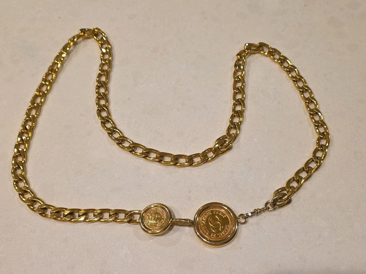 CHANEL Gold Plated CC Logos Medal Charm Vintage Chain Belt