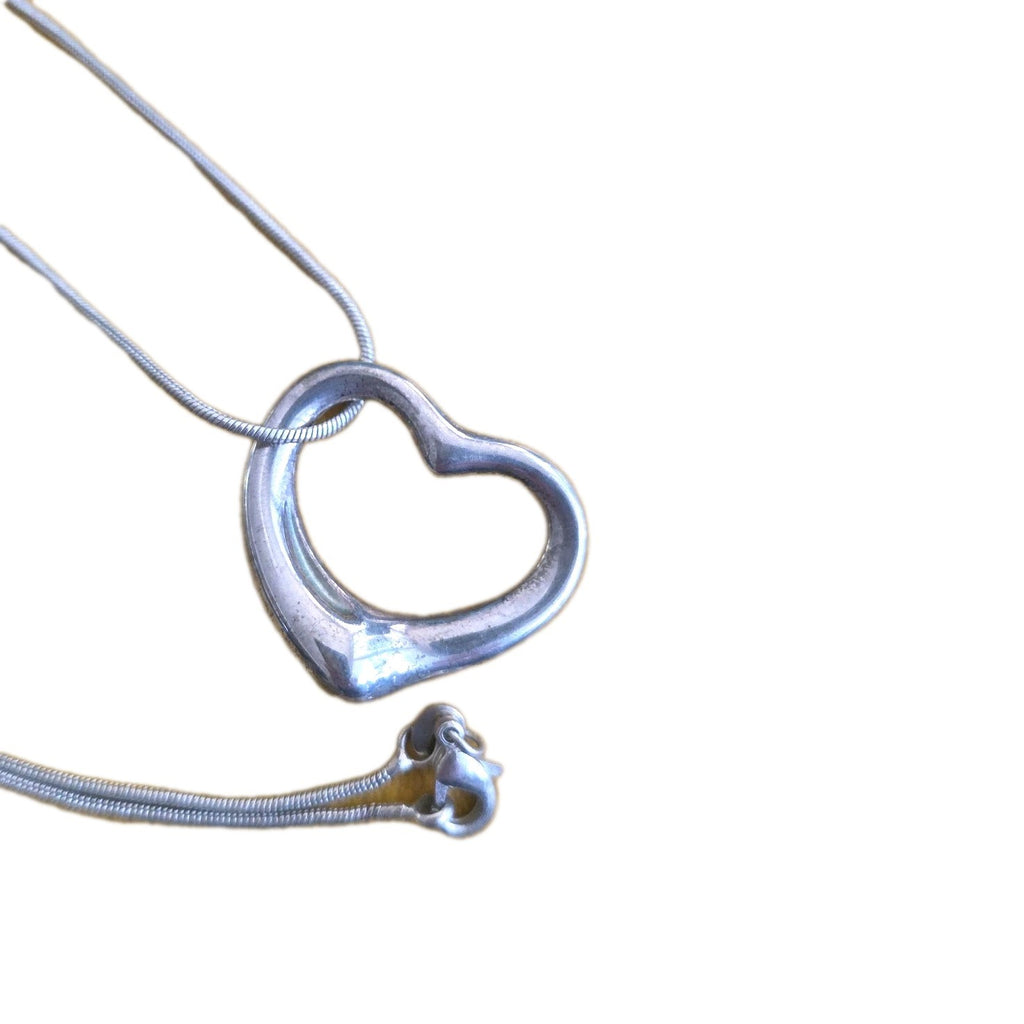 TIFFANY & Co ELSA PERETTI 925 STERLING SILVER OPEN HEART NECKLACE