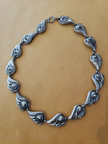 JOSEFF of Hollywood 1940’s Silver Tone Leaf Chocker Necklace Midcentury