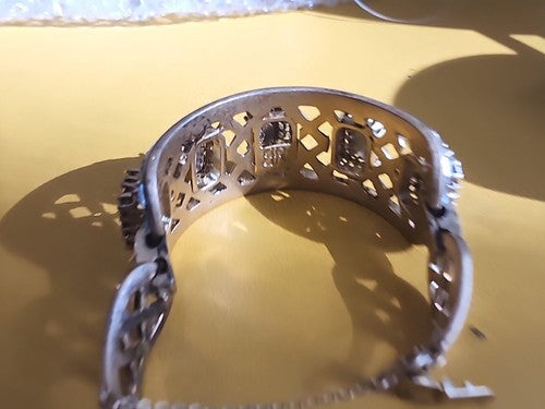 BR Banana Republic Highly Detailed Art Deco Fashion Jewelry Bracelet Cuff