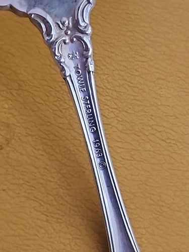 CHARLEMAGNE-TOWLE STERLING GRAVY LADLE