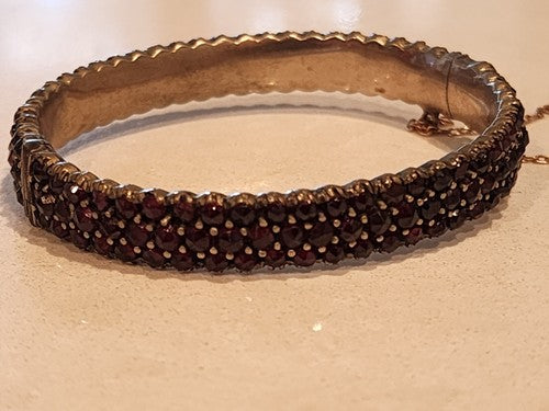 Antique 3 Row Garnet Set Braclet