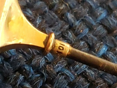 VICTORIAN 10K GOLD STREET LAMP HAT PIN STICK PIN
