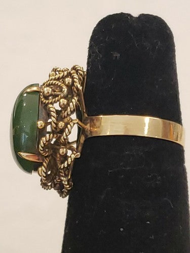 ORNATE Ladies 14k Yellow Gold Marquise Shape Jade Filigree Band Estate Ring