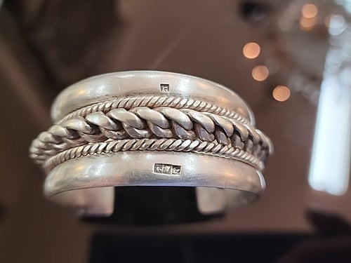Vintage Egyptian 925 Sterling Silver Twisted Cable Center Wide Cuff Bracelet