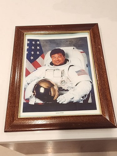 Leroy Chiao Personally Signed Autographed 8X10 NASA Photo