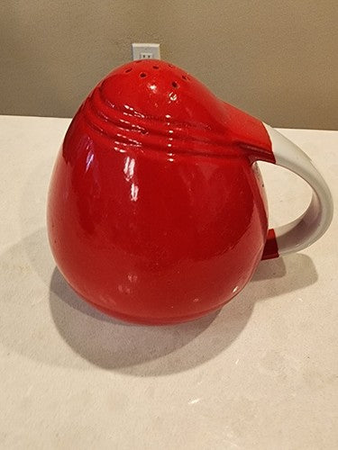 Chinese Red Hall Handle Salt Shaker