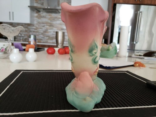 Hull Art Pottery b-5 7.5" Cornicopia Bow Knot Pastel Vase