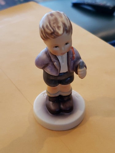 Vintage Hummel Goebel Figurine No Thank You 1988 The Hummel Mark #535