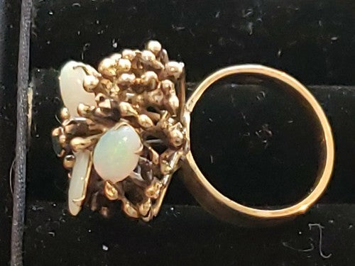 14k Yellow Gold Round Fiery Opal Emerald Cluster Flower Cocktail Ring