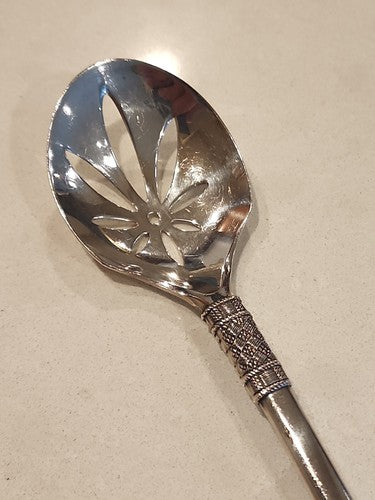 Wallace Sterling AEGEAN WEAVE (1970) Pierced BON BON / NUT SPOON-No Mono