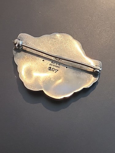 Early Georg Jensen Denmark 107 Floral Pin Brooch in Sterling Silver