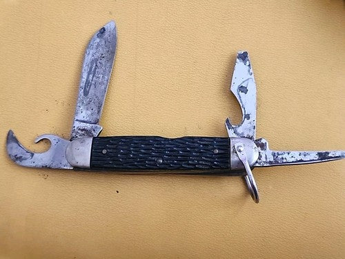 Rare Ulster 4 Blade Pocket Knife