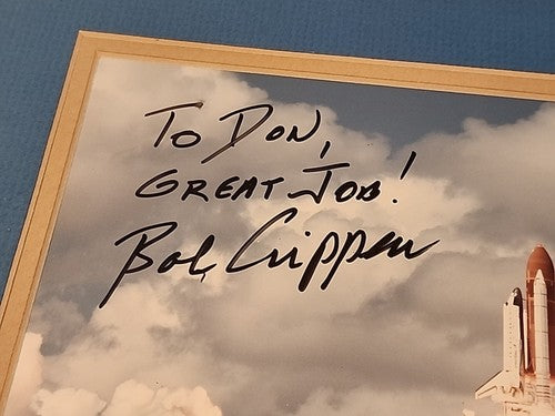 BOB CRIPPEN ASTRONAUT SIGNED AUTO STS FIRST SHUTTLE LAUNCH SPACE SHOTS 54 CARD
