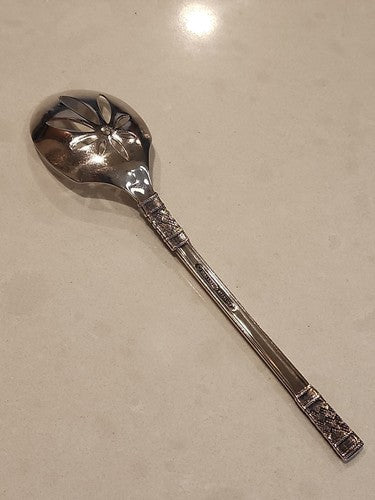 Wallace Sterling AEGEAN WEAVE (1970) Pierced BON BON / NUT SPOON-No Mono