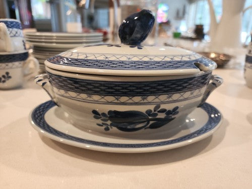 Royal Copenhagen Blue Tranquebar Gravy Boat with Lid No 1016